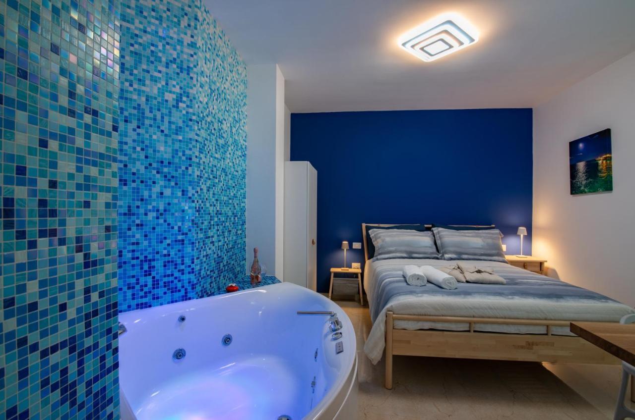 Bed and Breakfast Blue Dream Полиньяно-а-Маре Экстерьер фото
