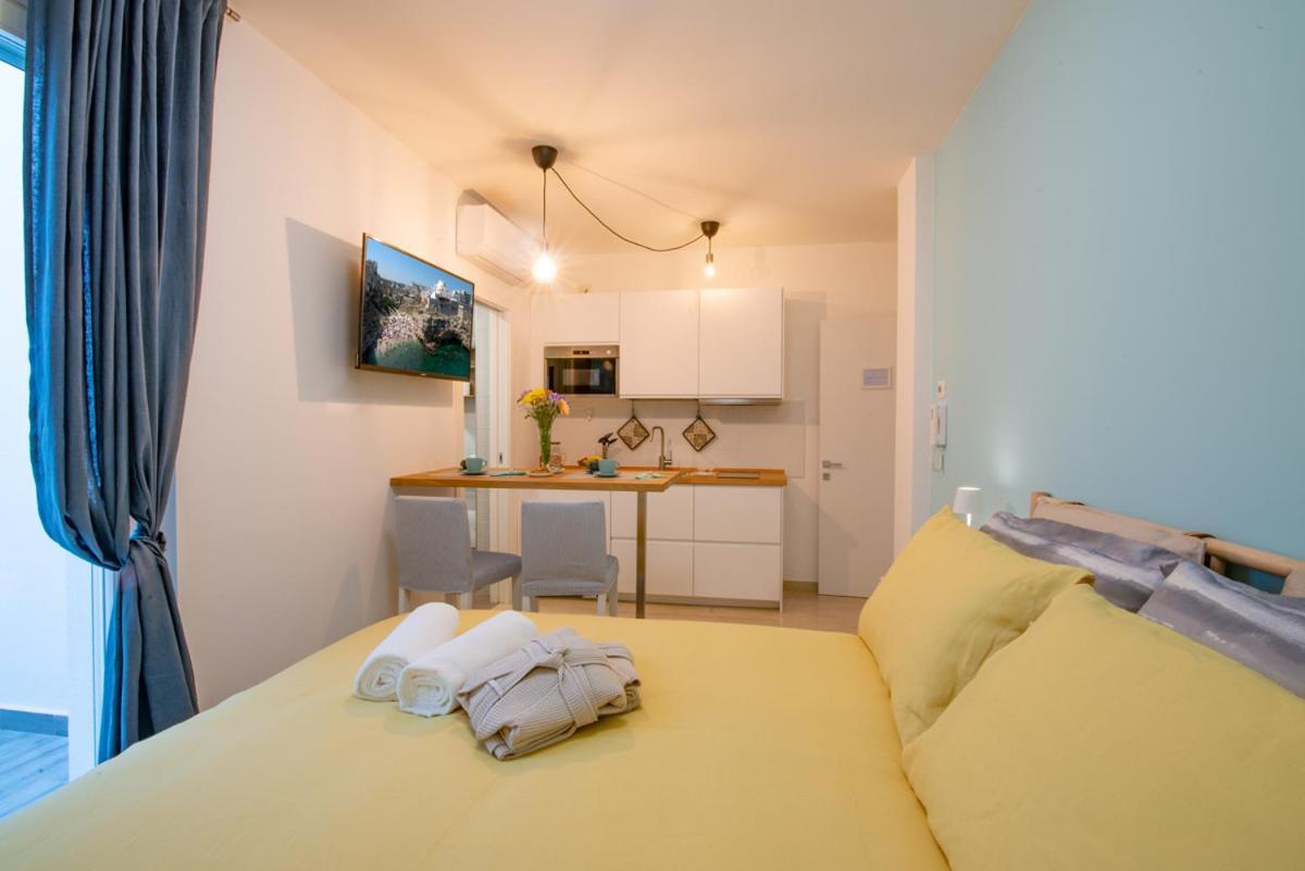 Bed and Breakfast Blue Dream Полиньяно-а-Маре Экстерьер фото